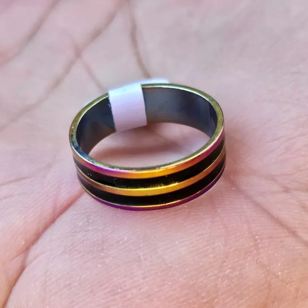 Fashion Ring Multi Color Finger Band Unisex Fancy Jewelry Size 10 US NWT